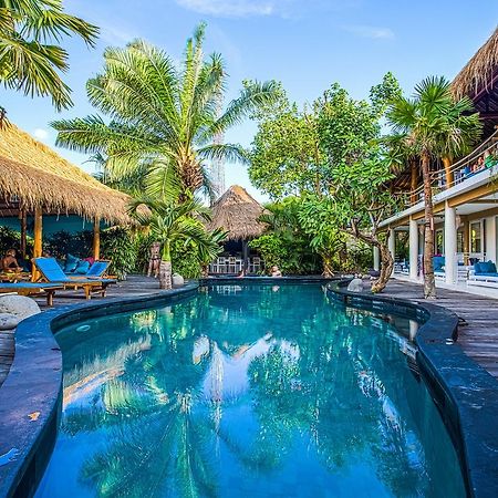 The Green Room Seminyak Экстерьер фото