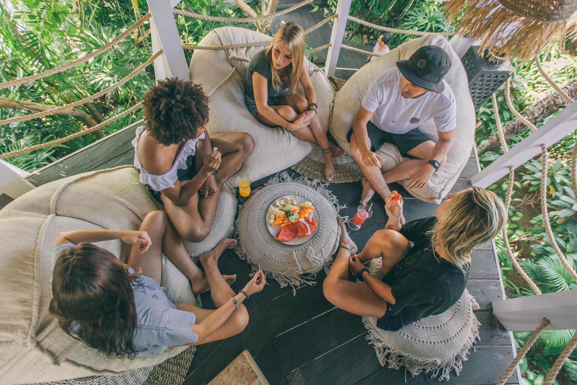 The Green Room Seminyak Экстерьер фото
